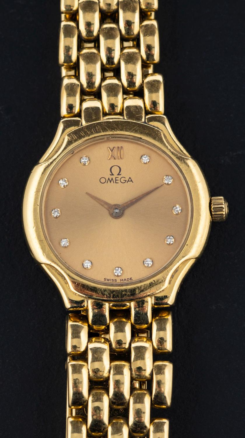 WITHDRAWN Omega, a 1980's, 18ct gold, 'DeVille' dress wristwatch, with quartz movement,