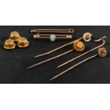 A collection of gentleman's jewellery, including a set of Edwardian, 9ct gold, dress studs,