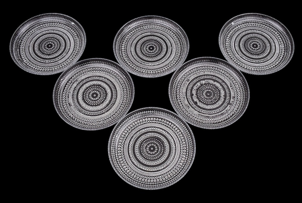 Six Iittala glass' dewdrop plates' after a design by Oiva Toikka each moulded on the underside with