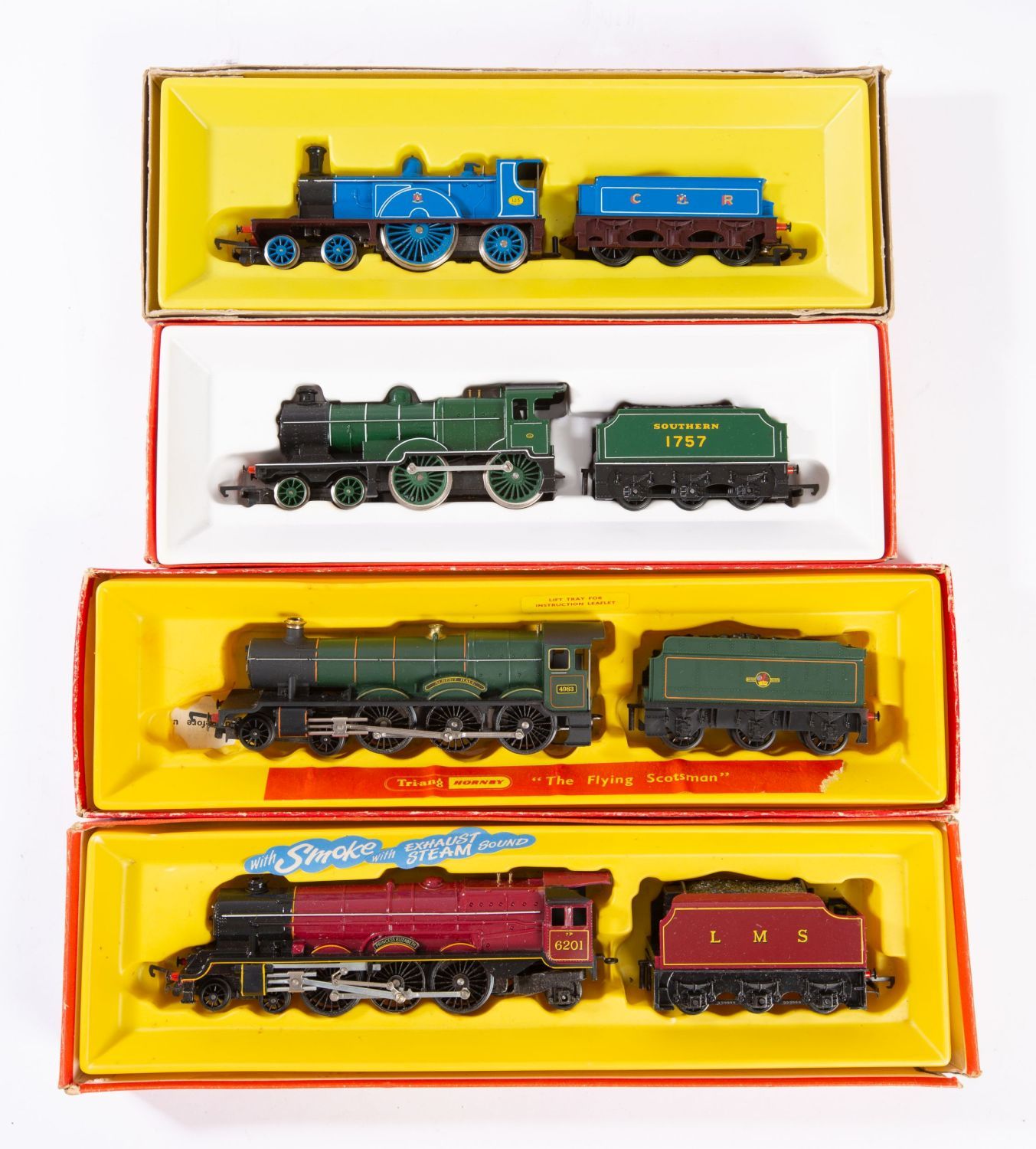 Tri-ang/Hornby OO/HO gauge. A group of four steam outline locomotives and tenders; R.