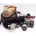 Minolta 35mm SLR camera group: comprising a Dynax 500si serial number 00704768 fitted Sigma