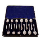 A set of six Edward VII silver Old English pattern teaspoons, makers Josiah Williams & Co.