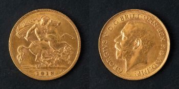 A George V half sovereign gold coin, 1913, diameter ca. 19mms, total weight ca. 3.9gms.