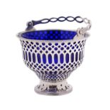 An Edward VII silver cream pail, maker Barker Brothers,