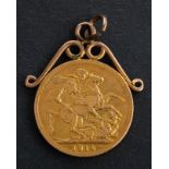 A George V sovereign coin, dated 1914, diameter ca. 22mms, mounted as a pendant, total weight ca.