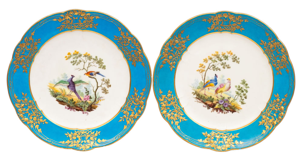 A pair of French porcelain plates,
