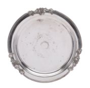 A 20th century Sheffield plated salver, the gardooned rim with brunches of grapes, 30cm diameter,