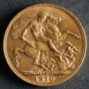 A 1910 Gold Sovereign.