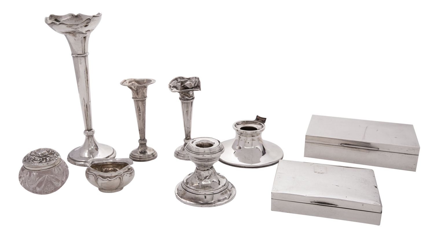 A group of small silver items to include a rectangular cigarette casket,
