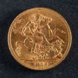 A George V gold sovereign coin, dated 1912, diameter ca. 22mms, total weight ca. 8gms.