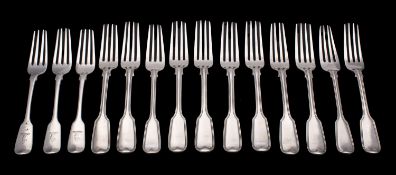 A set of nine silver dessert forks, maker Joseph and Albert Savory, London 1865,