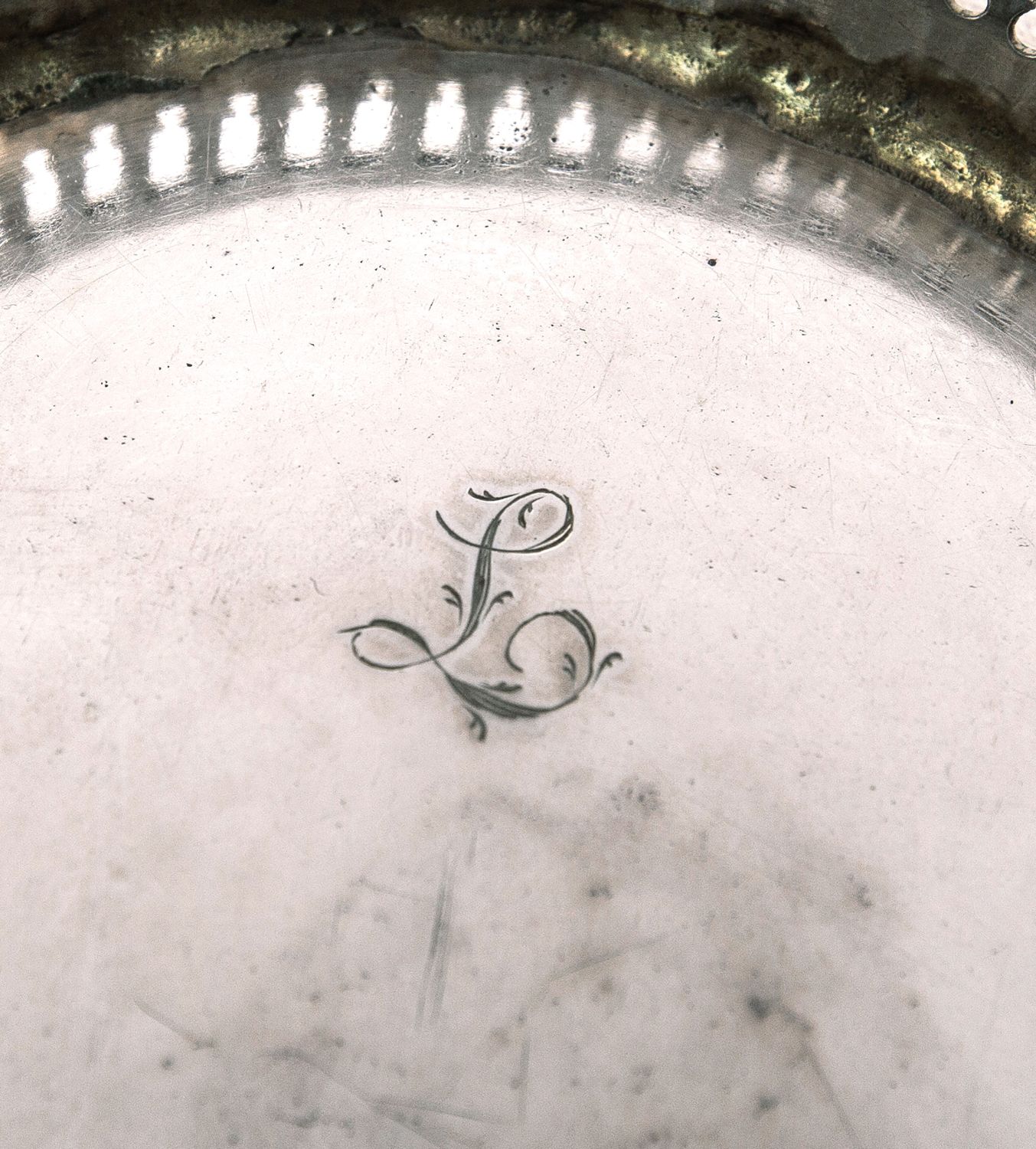 A George III silver swing handled bread basket, maker probably John Mappin, Sheffield, 1777, - Image 4 of 4