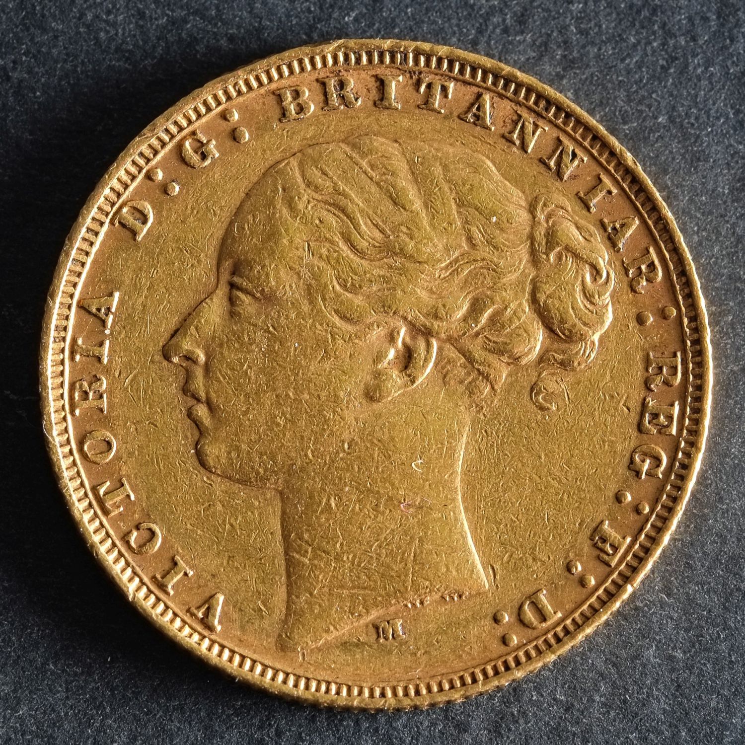 A 1979 Victorian Gold Sovereign of Melbourne Mint. - Image 2 of 2