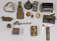 A group of various collectables inc.