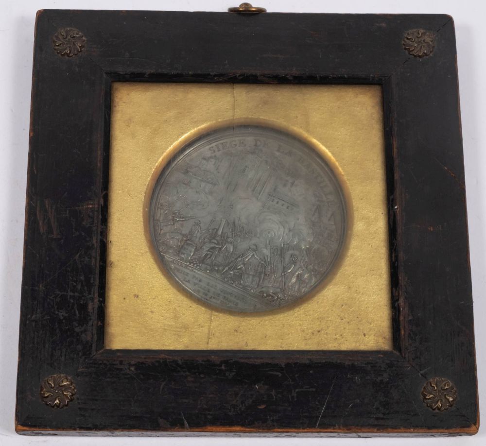 An 18th century alloy single sided 'Siege De La Bastille' medallion after Andrieu mounted in an - Image 3 of 4