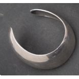 Erik Dennung, Denmark, a silver bangle, inner diameter ca. 6.5cm, total weight ca. 51.8gms.