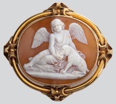A mid Victorian carved shell cameo brooch, circa 1870,