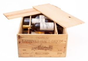 Chateau Larrivet Haut Brion Blanc Pessac Leognan , 2000: nine bottles. owc.