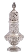 A Edward VII silver sugar castor, maker Lee & Wigfull (Henry Wigfull), Sheffield 1906,