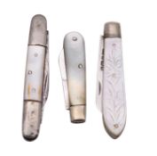 A George V silver and mother of pearl novelty folding fruit knife, maker John Yeomans Cowlishaw,