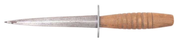 A WWII period Fairbairn Sykes pattern fighting knife,
