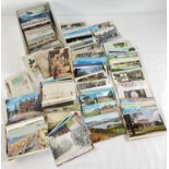 Approx. 520 assorted vintage postcards and Greetings Cards.