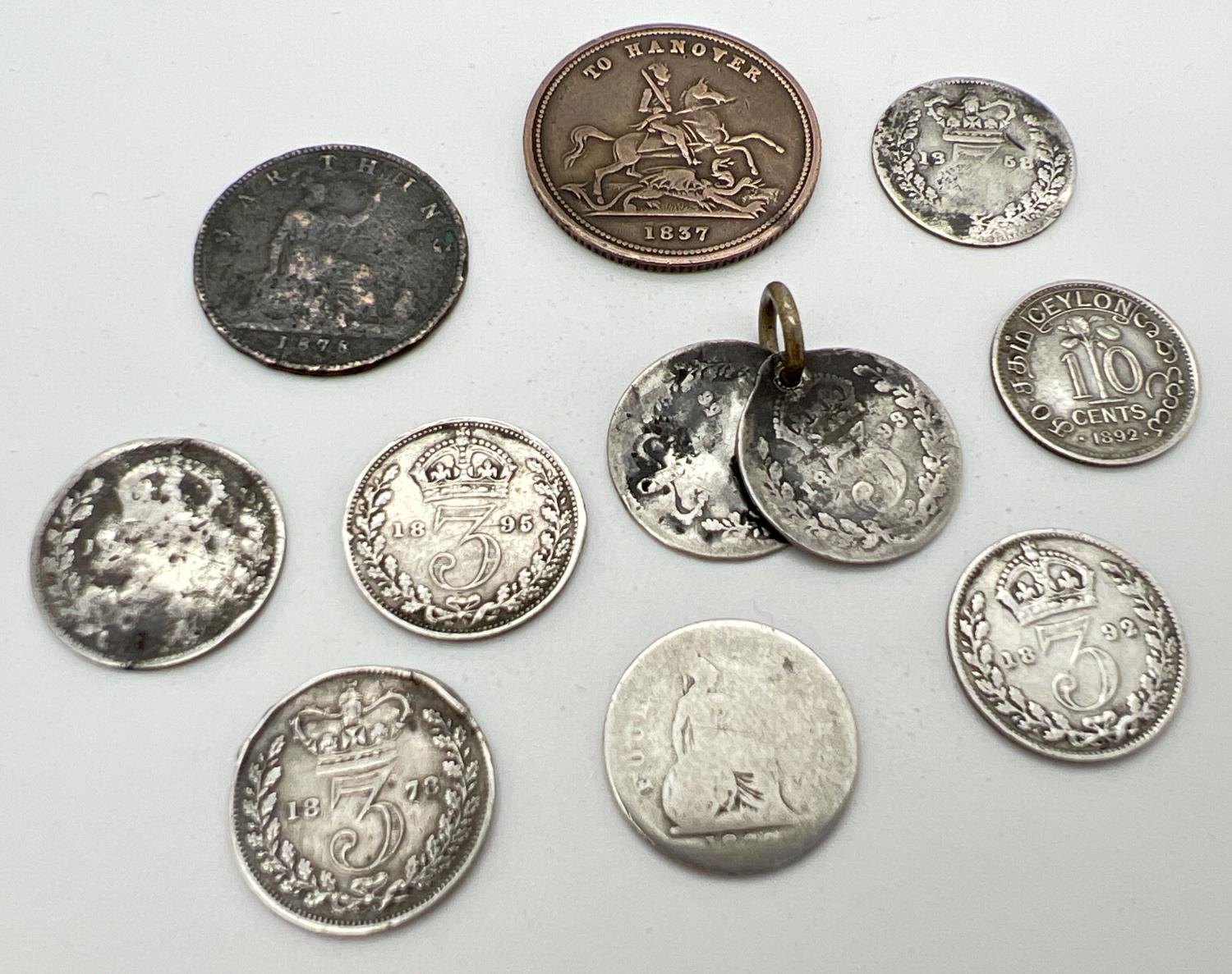 A small collection of Victorian coins in varying conditions. To include Young, veiled and jubilee - Image 2 of 2