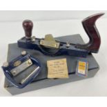 A vintage Record #735 combined hard & softboard plane, in original box. Complete with Grooving