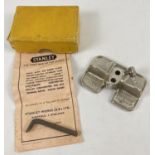 A vintage Stanley small router plane #271, in unused condition. Complete with original box, blade