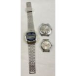 3 men's vintage wristwatches, one with original strap. A Texet Quartz Chronograph digital watch, a