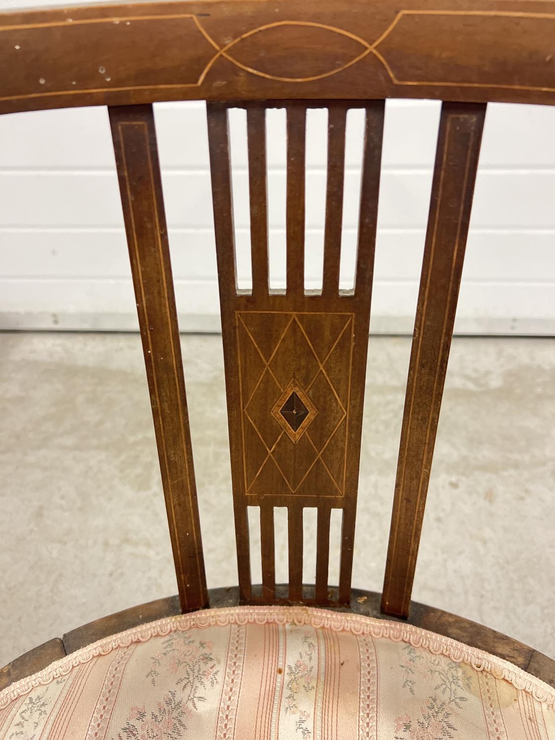 A Victorian dark wood curve backed chair with spindle supports and inlaid detail to panels and back. - Image 2 of 4