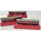 3 Hornby Dublo maroon OO gauge railway coaches in original boxes. #4049 Composite Restaurant Car, #