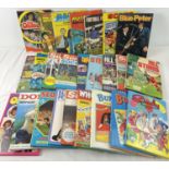 A collection of 25 assorted 1970's children's annuals, to include: Crackerjack, The Osmond's, Bunty,