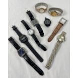 A collection of vintage and modern wristwatches. To include Casio, Sekonda and Timex. In varying