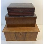 3 vintage wooden boxes to include light wood box with baize lined interior & lift out tray and
