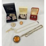 A collection of assorted mid century costume jewellery items, some boxed. To include strings of faux