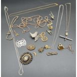 A small collection of vintage jewellery in varying conditions to include Victorian mourning brooches