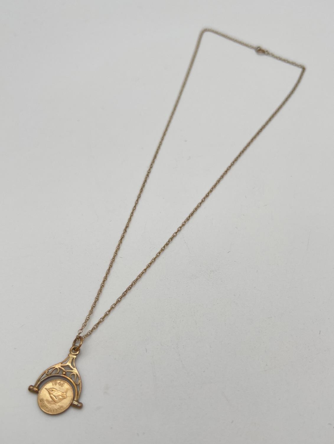 A 9ct gold George VI spinning farthing pendant on a 16" double belcher chain with spring ring clasp. - Image 3 of 3