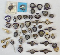 42 vintage Royal British Legion and Women's Section British Legion pin badges, lapel badges and
