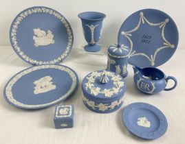 8 pieces of blue Wedgwood Jasper ware. To include various size and shaped lidded trinket boxes, a
