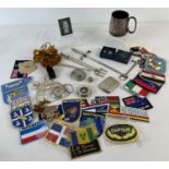 A small collection of vintage misc items. To include cloth badges depicting world countries, a