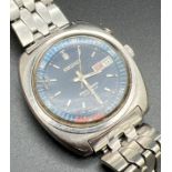 A vintage 1970's automatic Seiko 4006-6031 Bell-Matic wristwatch with stainless steel strap and