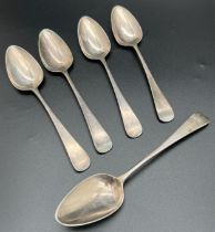 5 Georgian Bateman silver teaspoons with J.C. initials engraved to handles. Hallmarks to back of