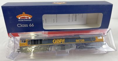 A Bachmann Branch-Line 32-980A Class 66 66728 Institution of Railway Operators GBRF (Weathered)