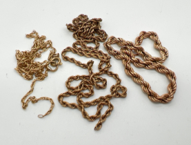 A small quantity of scrap 9ct gold chains, to include rope chain. Total weight approx 5g.