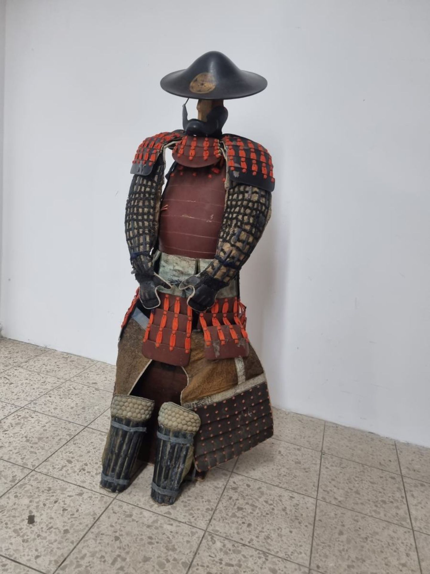 Historische Samurai-Rüstung - Image 3 of 19