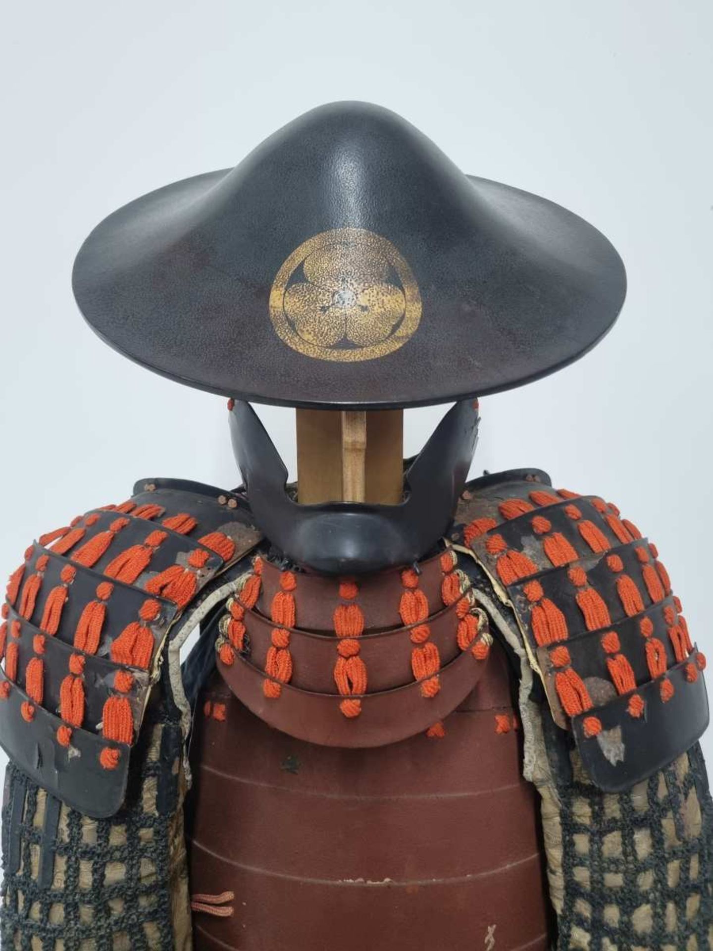 Historische Samurai-Rüstung - Image 2 of 19