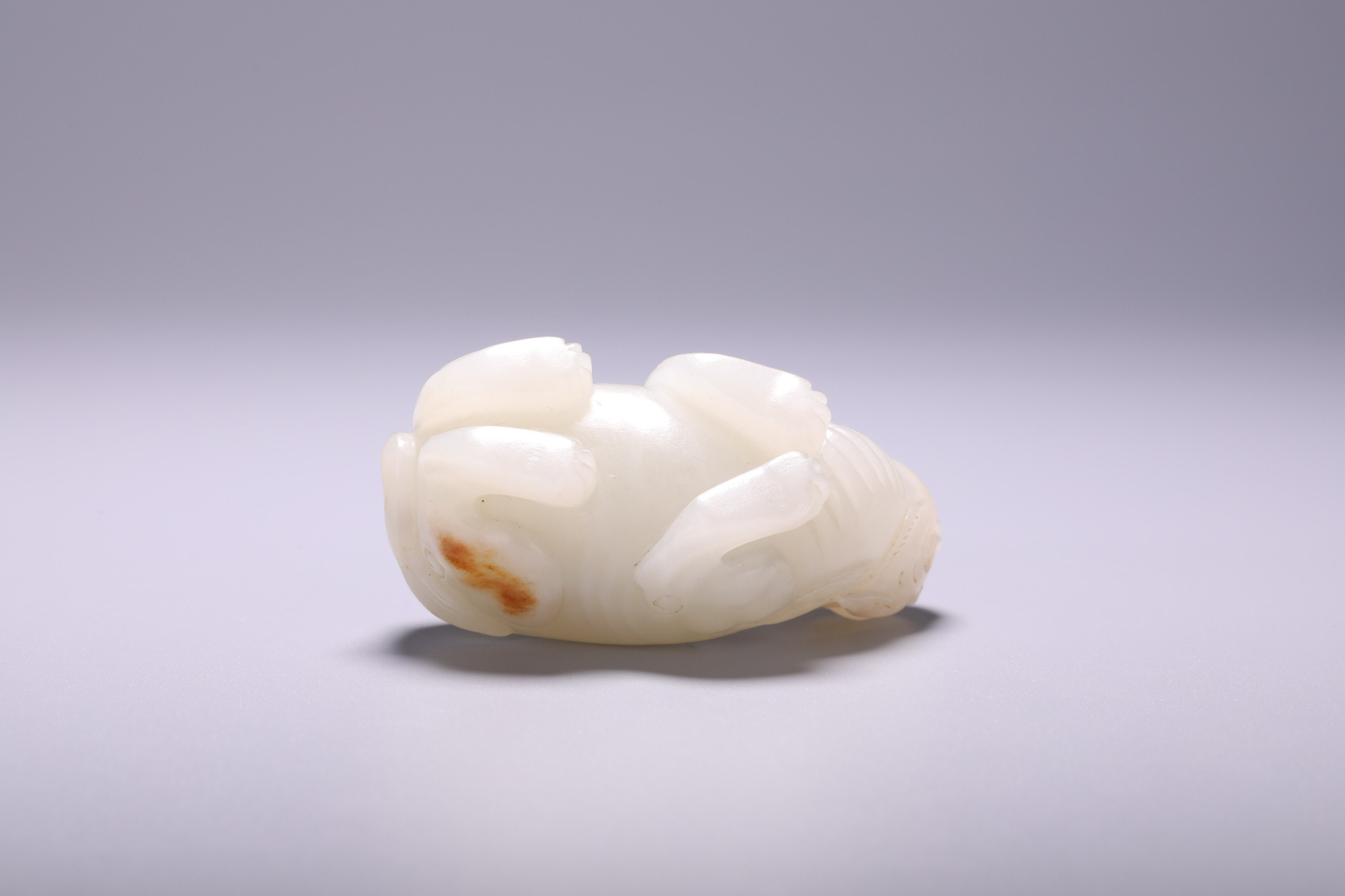 A Chinese jade 'Mythical Beast' carving, L 6,5 - H 3,5 cm - Image 3 of 3