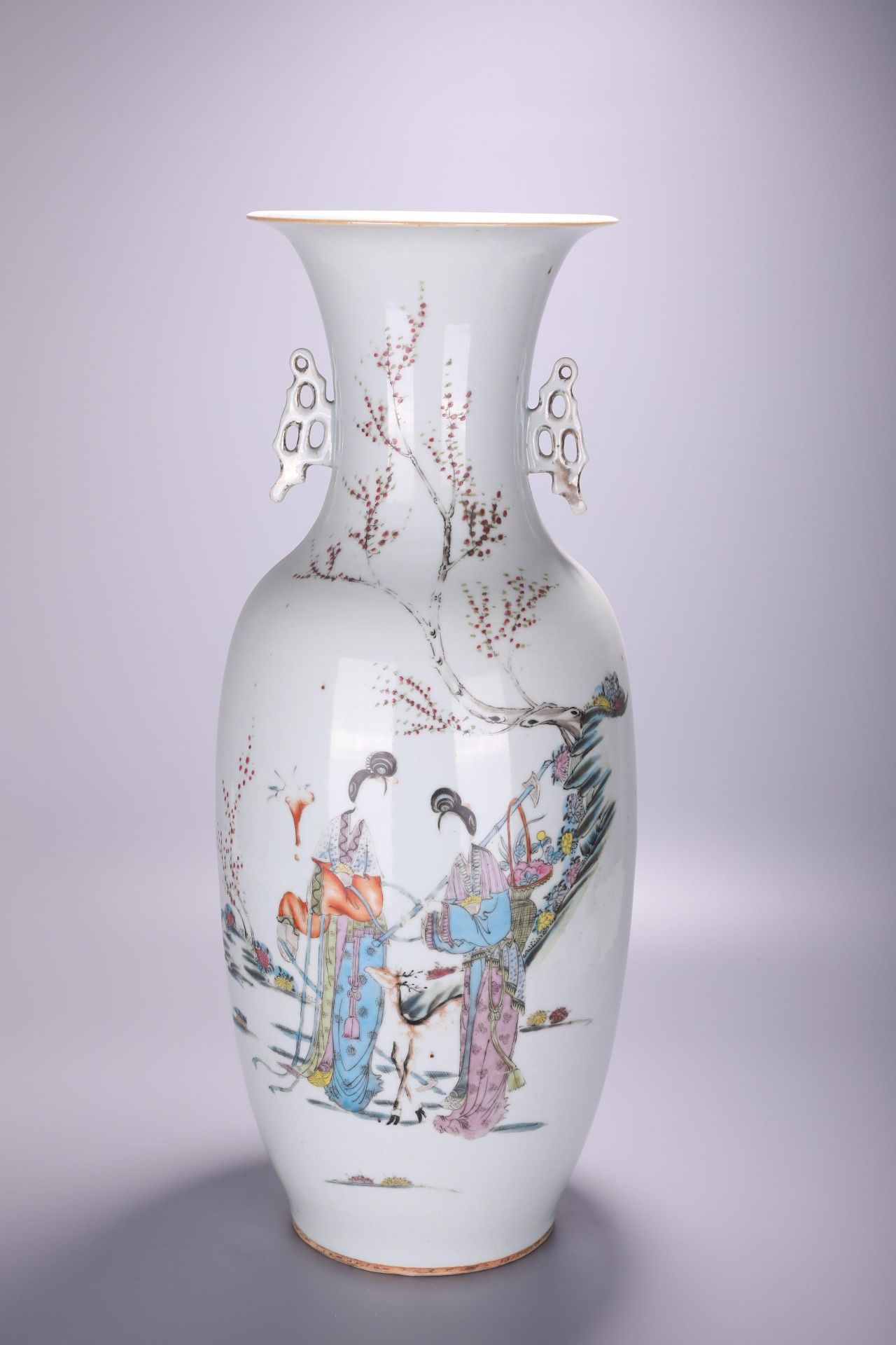 A Chinese famille rose 'Beauties in a garden' vase, signed text, Republic period, H 59,5 cm
