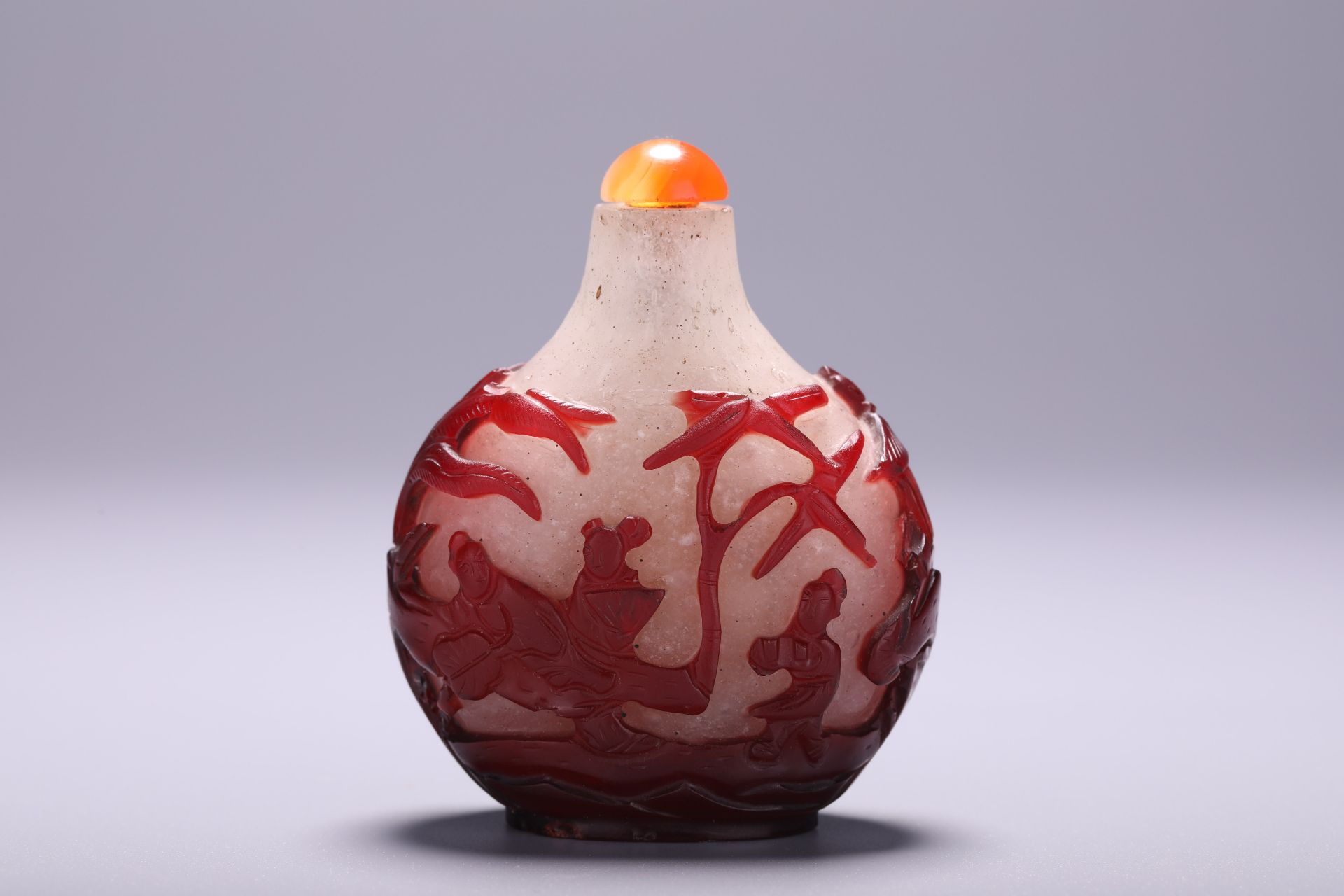 A Chinese glass snuff bottle, H 6,6 cm
